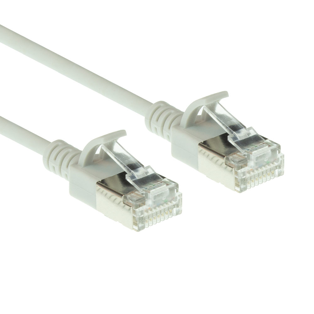 [DC7005] ACT Grijze 5 meter LSZH U/FTP CAT6A datacenter slimline patchkabel snagless met RJ45 connectoren